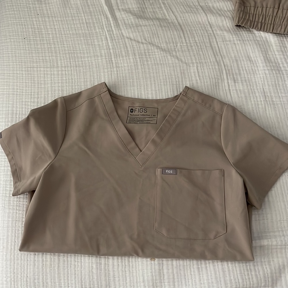 FIGS SCRUB SET